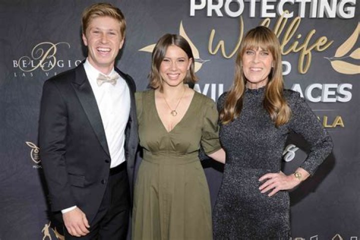 Bindi Irwin Bio, Net Worth, Bindi, Irwin, Real Name, Boyfriend
