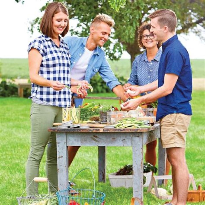 Blogger Kaleb Wyse's Age, Partner, Net Worth, Parents