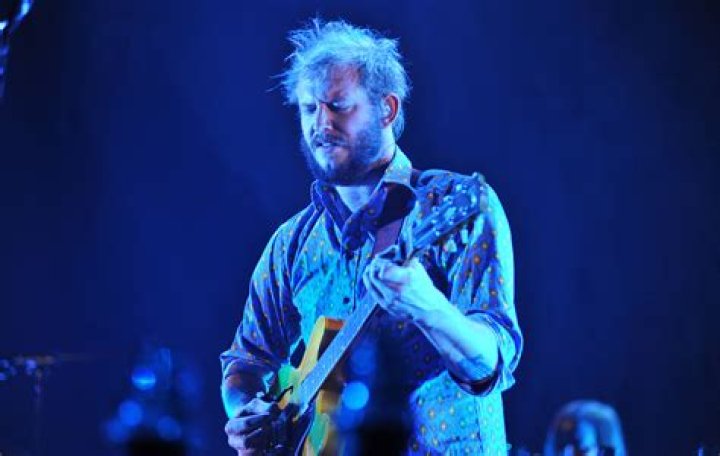 Bon Iver's Justin Vernon Backs Lorde & Kendrick, Calls The Grammys A