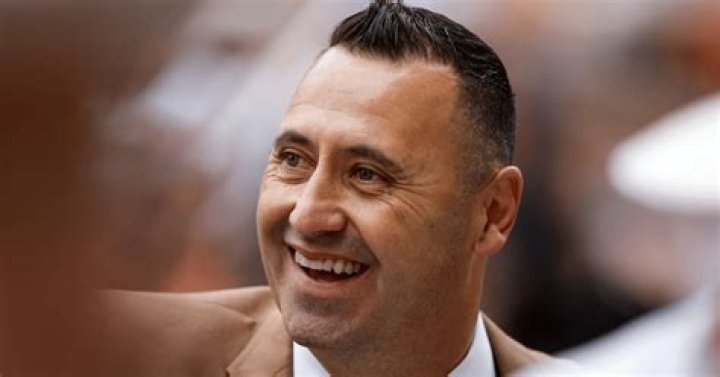 Brady Sarkisian, son of Steve Sarkisian, commits to the Texas Longhorns