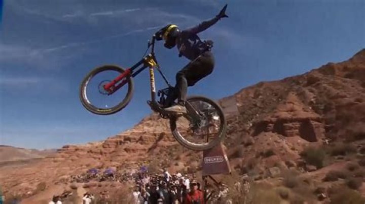 Brandon Semenuk è il secondo atleta ad entrare nel Team Mips