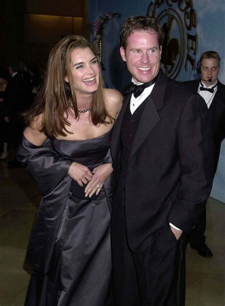 Brooke Shields and Chris Henchy Celebrate 22nd Wedding Anniversary at N