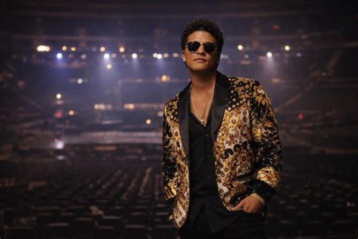 Bruno Mars Net Worth Everyone Want to Know His Early Life, Career