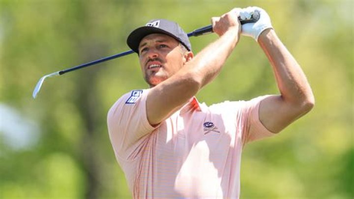 Bryson DeChambeau in love with his new girlfriend