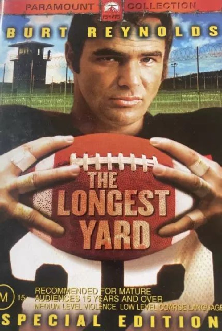 Burt Reynolds (1974) The longest Yard Burt reynolds, Groovy history, Burt