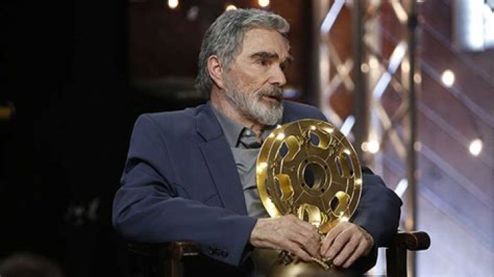 Burt Reynolds' height, weight. A legendary sexsymbol
