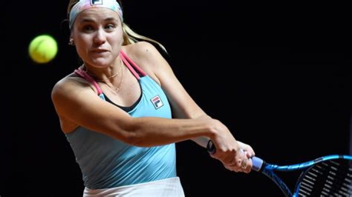 Bye, Dad Tennis star Sofia Kenin fires father as her coach ABC6