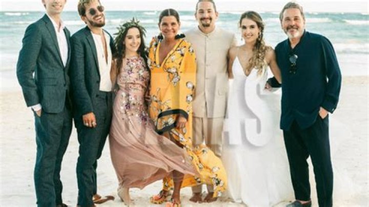 Caras Mauricio Montaner se cas&oacute; en las playas de Tulum