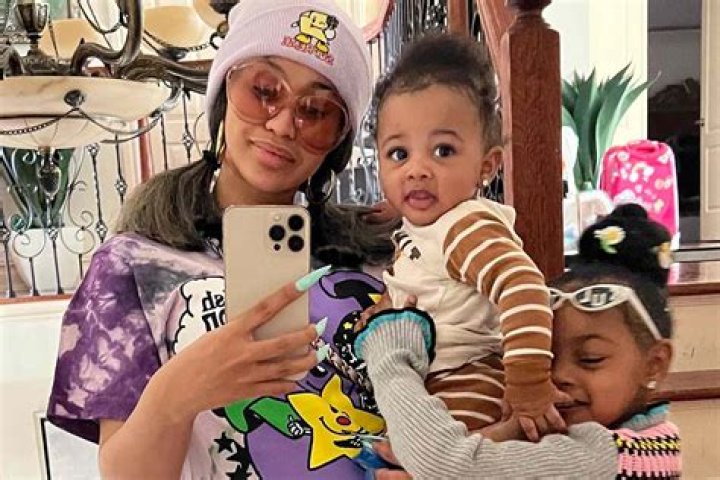 Cardi B & Offset&rsquo;s Daughter Kulture Photo Bombed Their Father&rsquo;s Day Pic