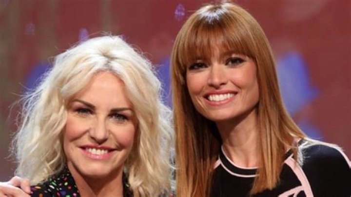 Carlotta Mantovan torna a sorridere dopo Fabrizio Frizzi ecco con chi
