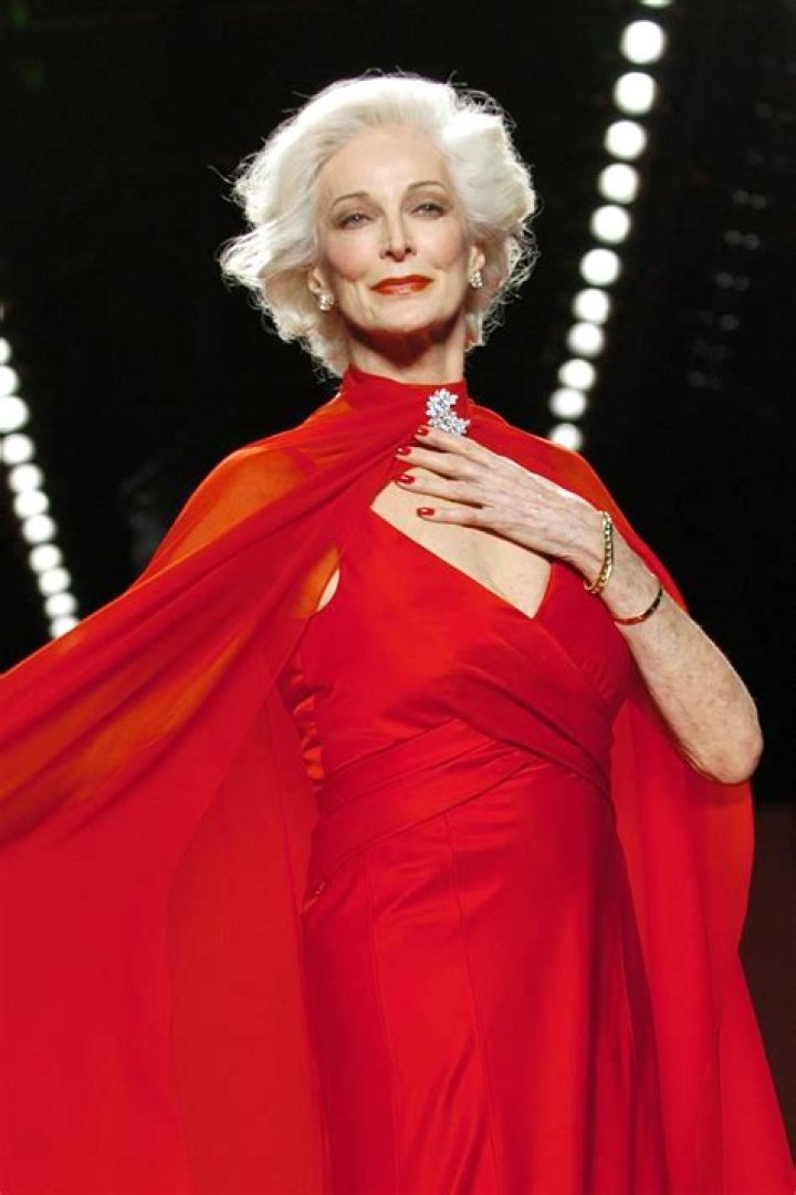 Carmen dell'Orefice, supermodel at 91 Montenapo Daily