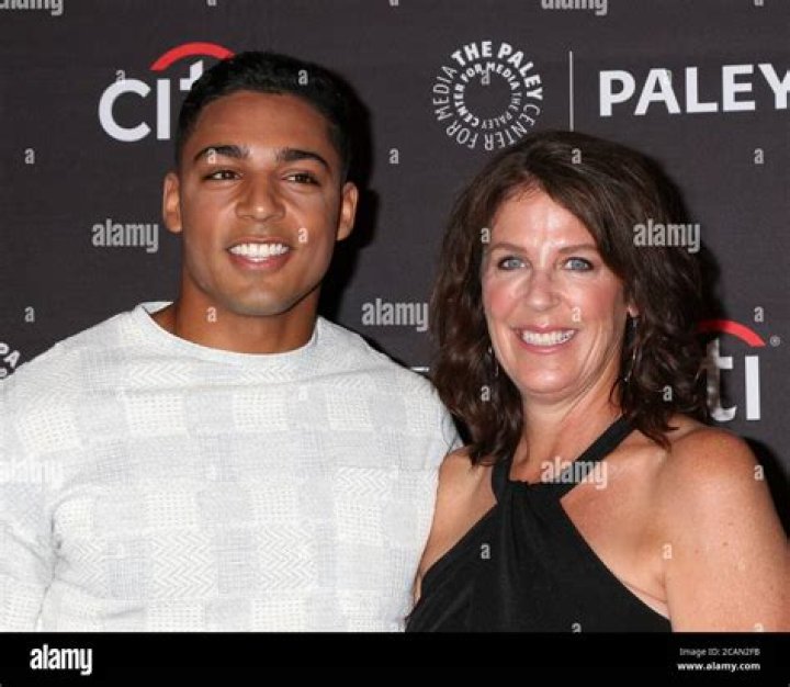 Carol Behling The Mother Of The Famous Actor Michael Evans Behling