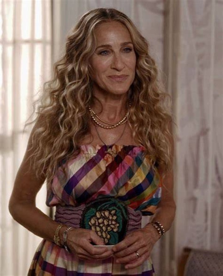 Carrie Bradshaw Hair, Carrie Bradshaw Outfits, Hair Inspo, Hair