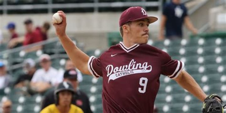 Carter Baumler undergoes Tommy John surgery