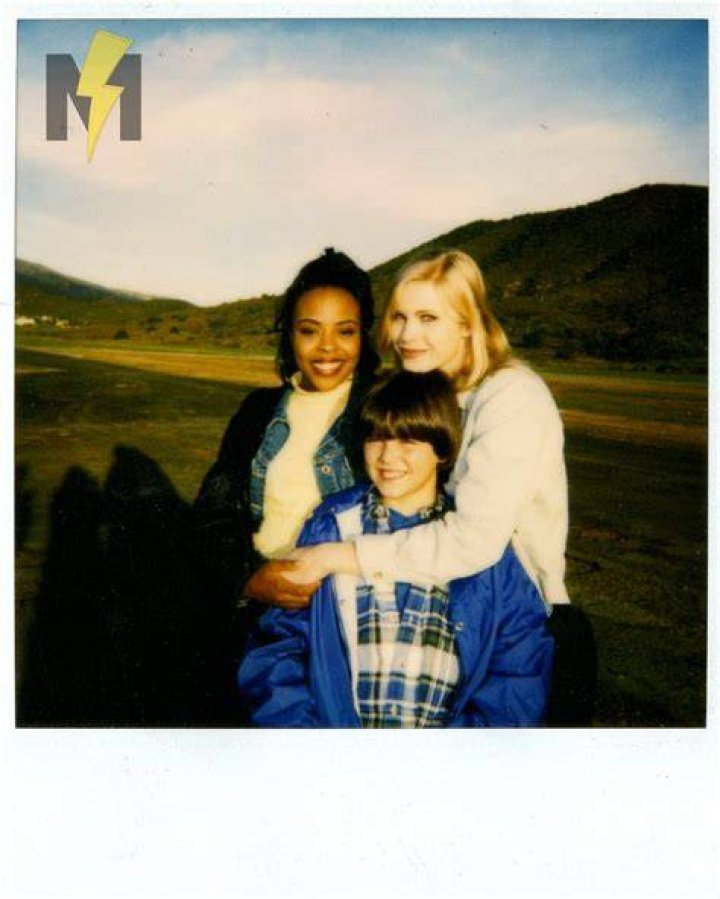 Catherine Sutherland family, husband, children, parents, siblings