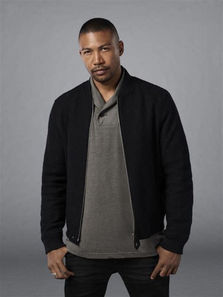 Charles Michael Davis AdoroCinema