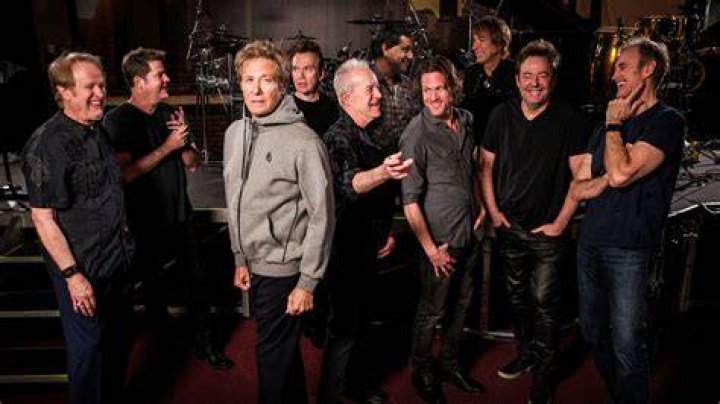 Chicago (the band) is headed to Des Moines (the city) in 2019