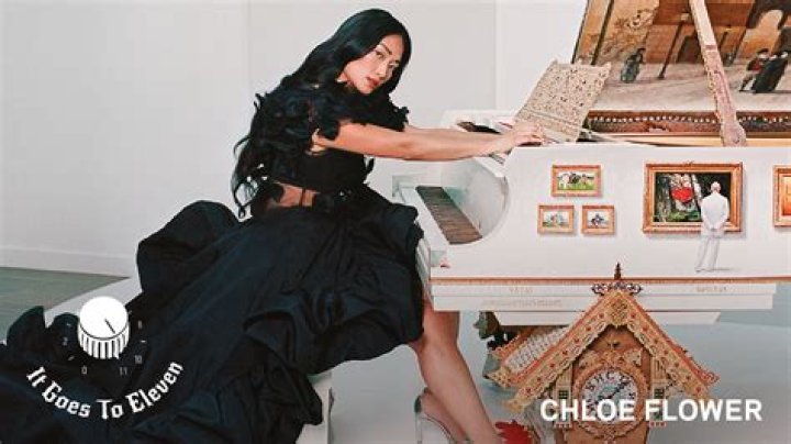 Chloe Flower at the editorial image. Image of theater 25180570