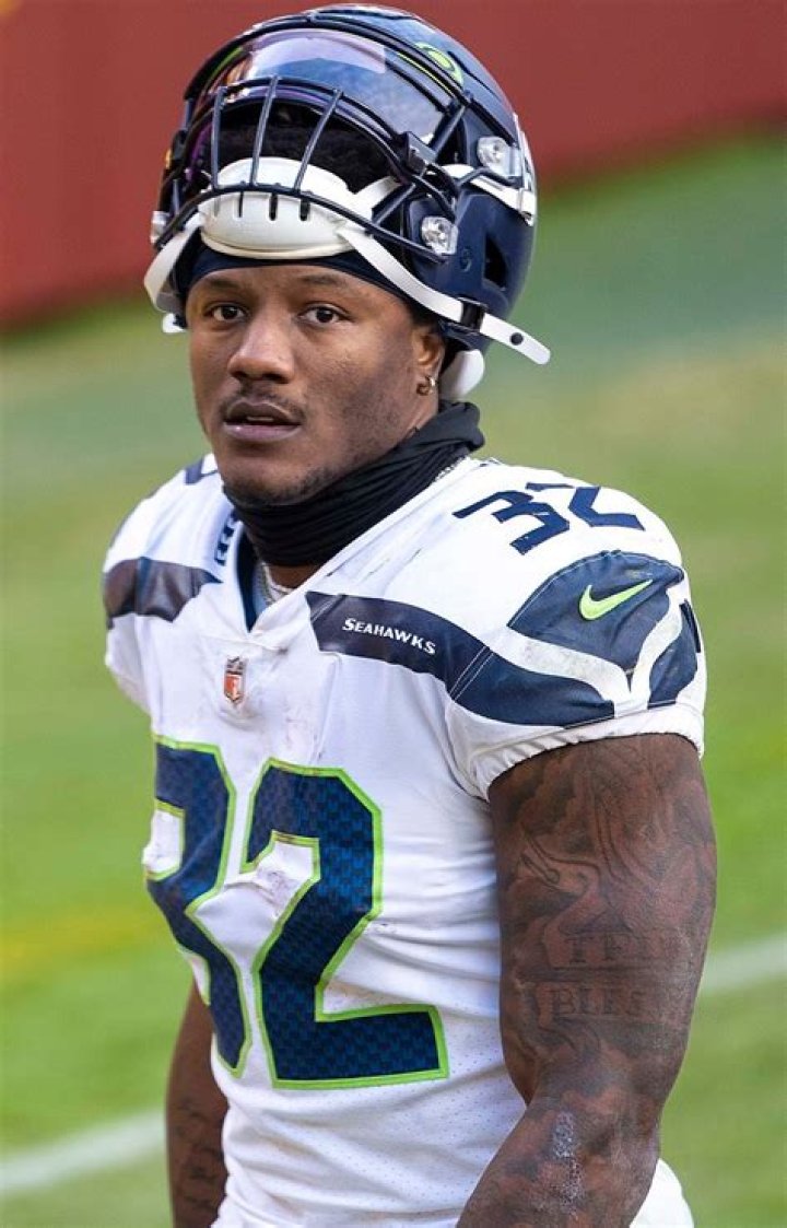 Chris Carson What happened to Neck injury Career earnings sportsjone