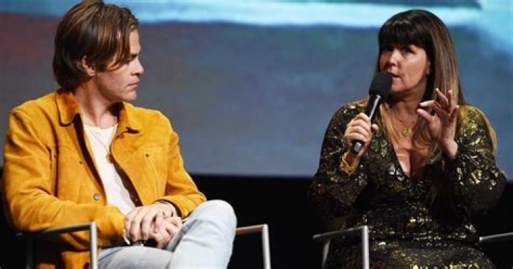 Chris Pine Net Worth Details on 'Don't Worry Darling' Star