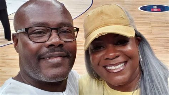 Chris Unclesho With His Wife During The Match