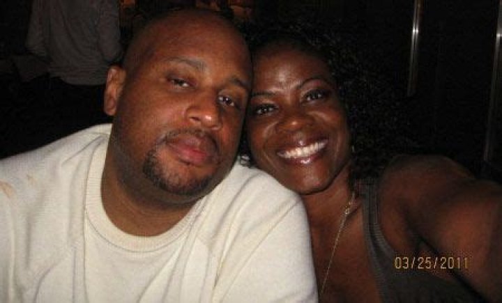 Chris Unclesho's Wife Sheryl Denise Swoopes With Basketball