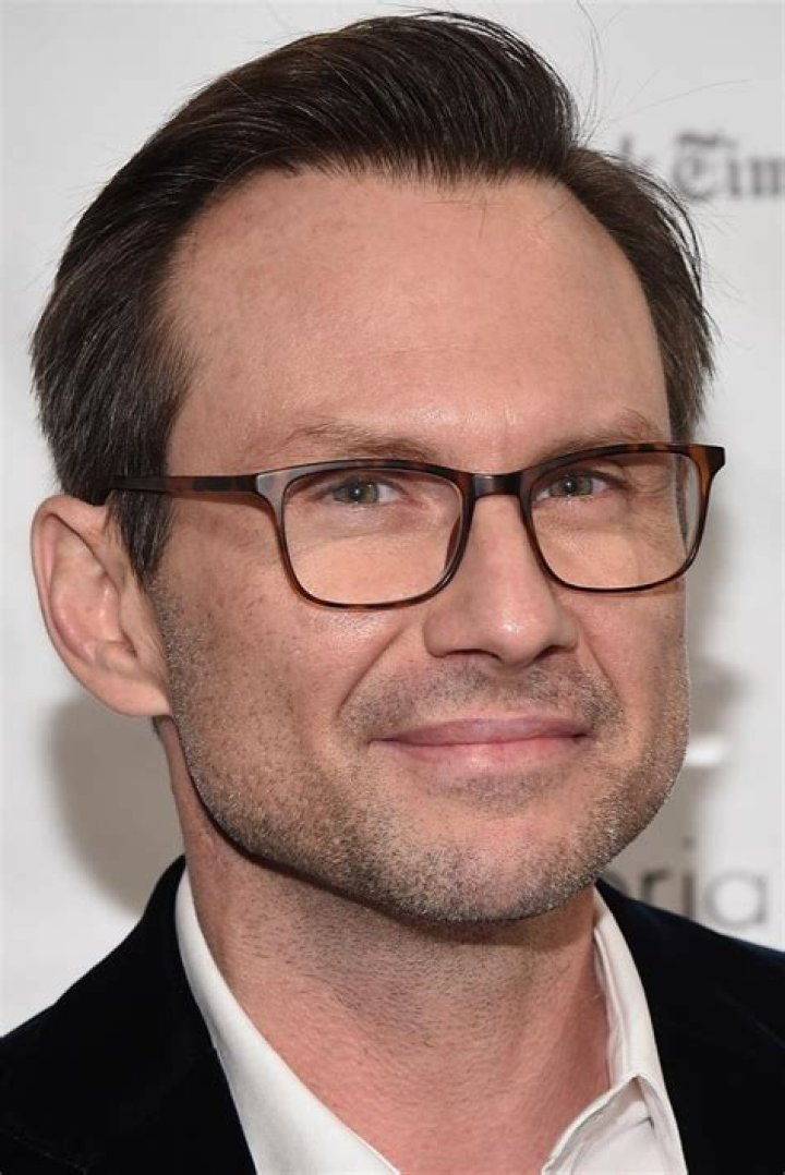 Christian Slater's 'Destitute' Dad My Son 'Disowned' Me!