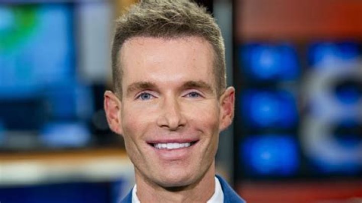 Christopher Nunley Bio, Wiki, Age, Height, Wife, Kids, Meteorologist