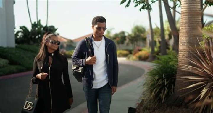 Claudia Jordan introduces beau Kj Dismute on 'Couples Retreat'