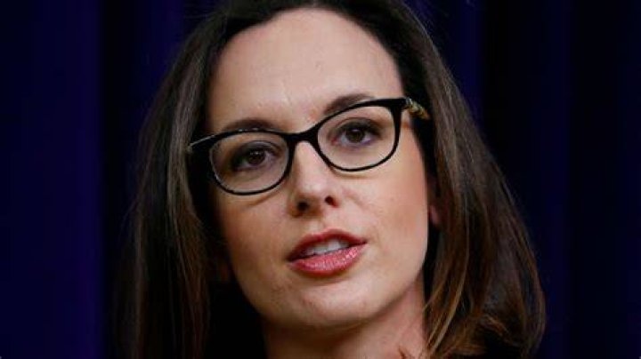 Cnn Defends Hiring Former Gop Operative Sarah Isgur As Political Editor