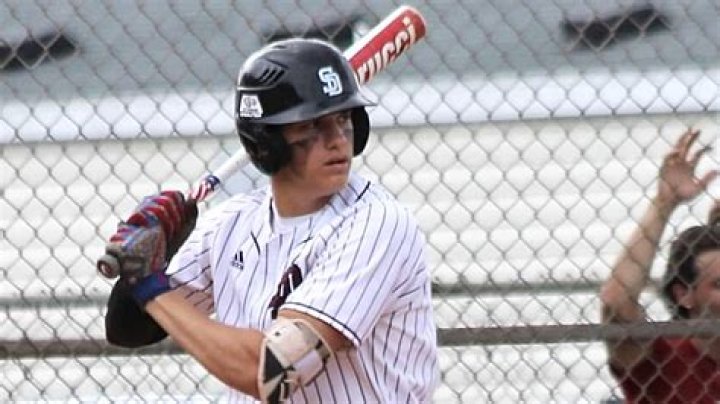 Coby Mayo Highlights Talented Senior Class for Marjory Stoneman Douglas