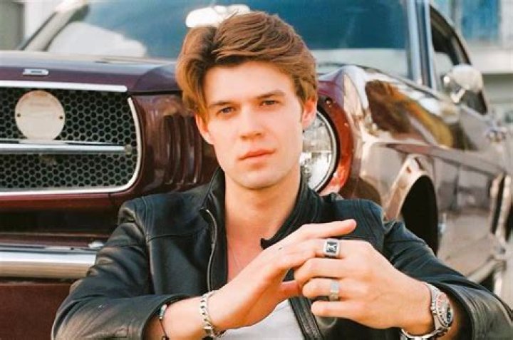 Colin Ford Biography, Age, Relationship, Net Worth, Career Thrill NG
