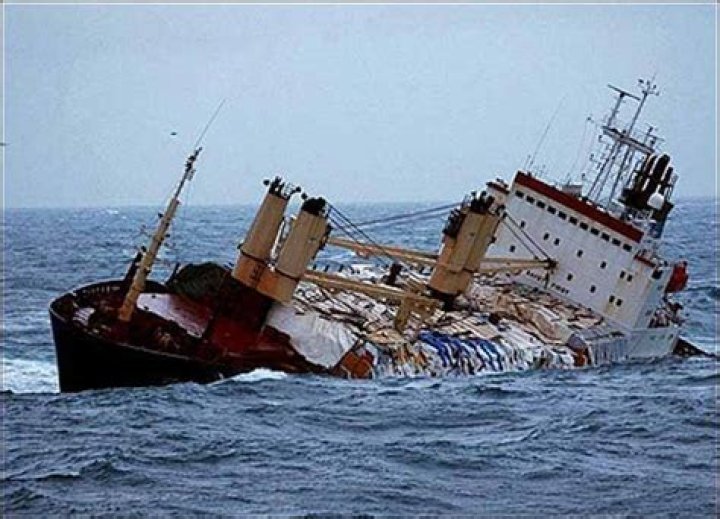 Costa Concordia Sinking 10 Worst Cruise Ship Disasters [PHOTOS] IBTimes