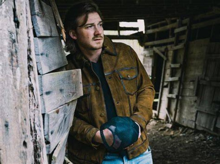 Country music star Wallen pulled from SNL over Covid breach