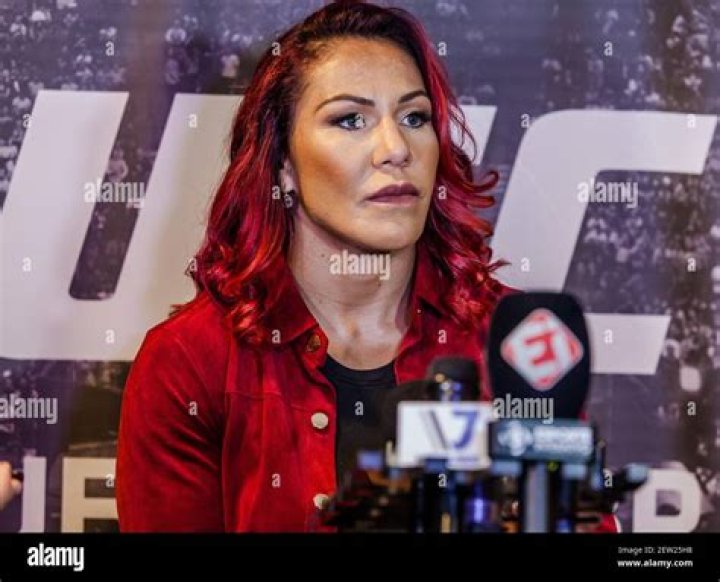 Cris ufc, cristiane justino venancio, retrato, luchador