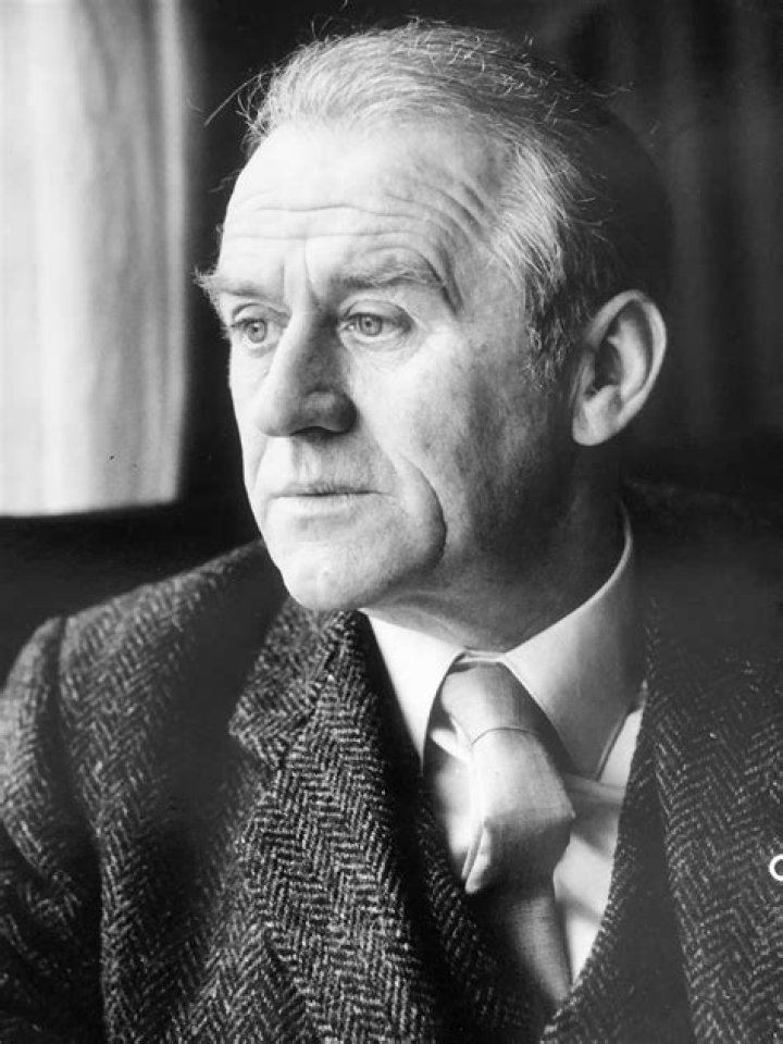 Cyril James Cusack Net Worth & Bio/Wiki 2018 Facts Which You Must To Know!