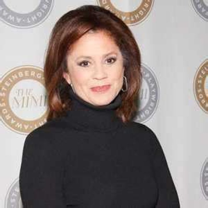 Dana Tyler Bio, wiki, age, net worth, Birthday, height, husband, sons