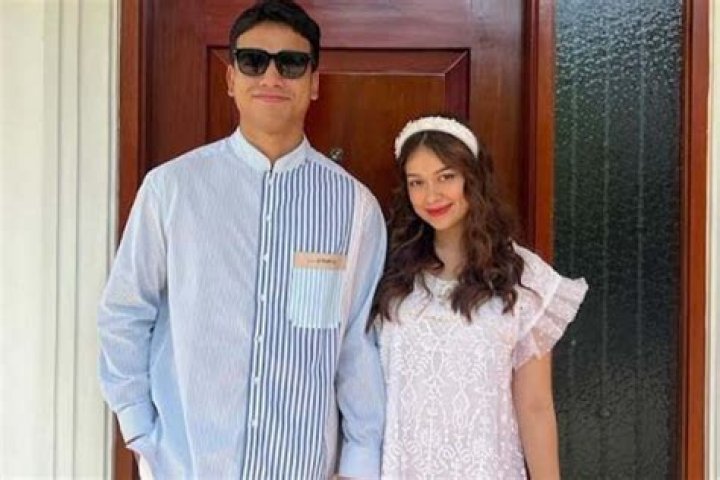 Datangi Rumah Fadly Faisal Usai Video Syur Viral, Rebecca Klopper