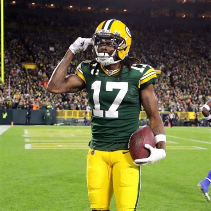 Davante Adams Age, Property, Career, Family, Wife 2022