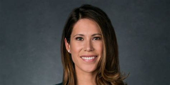 Deirdre Bosa (CNBC) Wiki Biography, age, height, husband, salary