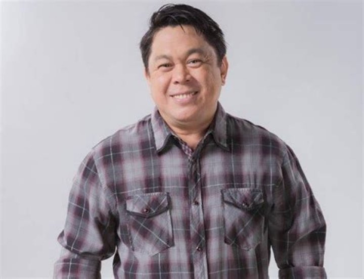 Dennis Padilla