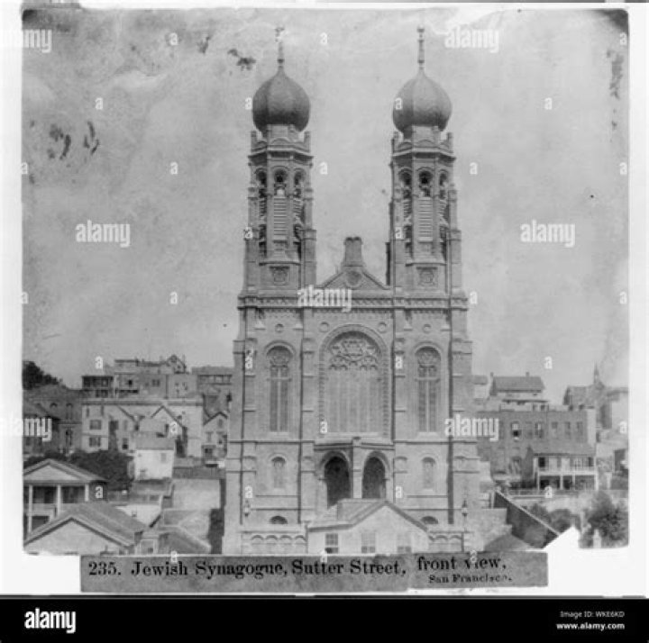 Detroit&rsquo;s last synagogue, now turning 100, hopes to be a beacon of the