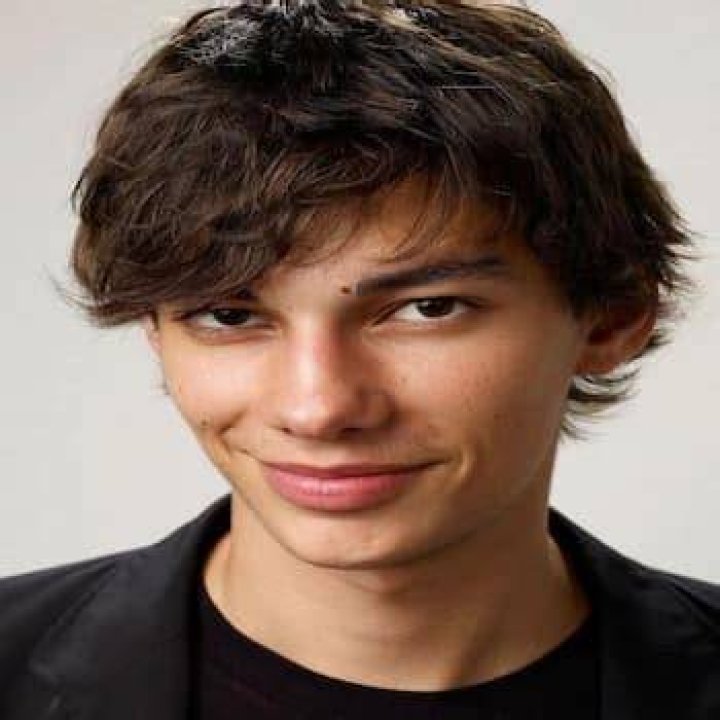 Devon Bostick image