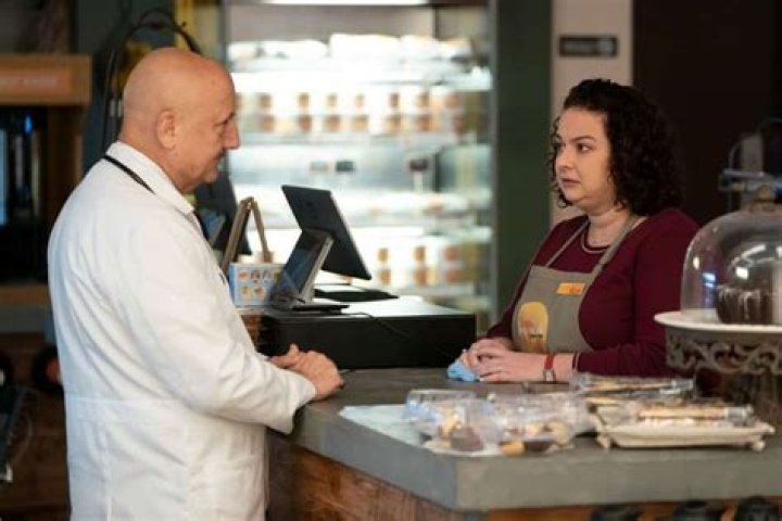 Dierdre Friel Talks Ella&rsquo;s Decision on &lsquo;New Amsterdam&rsquo; and the