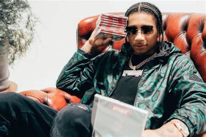 Digga D Makes His Mark On 2021 With New Tape 'Made In The Pyrex' TRENCH