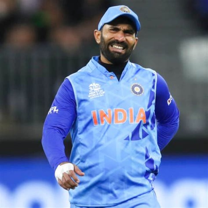 Dinesh Karthik birthday 10 lesser known facts about the KKR skipper