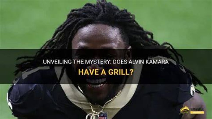 Does Alvin Kamara have a gf? Is Kamara in a relationship? ABTC