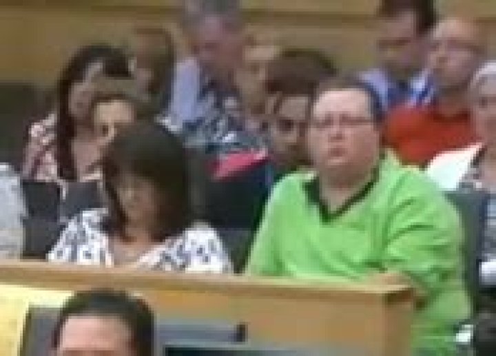 Donavan Bering Jodi Arias' Close Friend and Twitter Posting Person