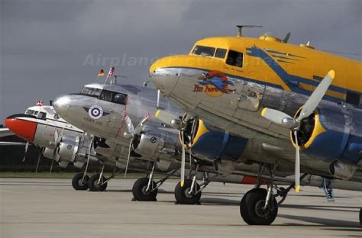 Douglas 23177