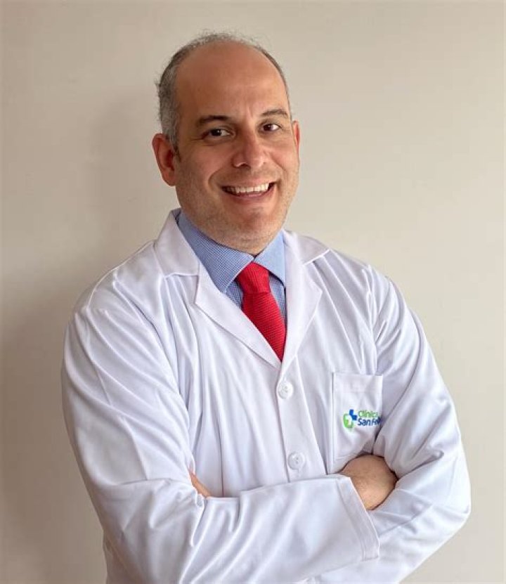 Dr. Luciano Adolfo Nu&ntilde;ez Bragayrac Ur&oacute;logo